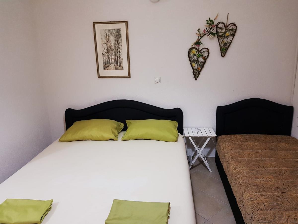 Tufio Apartmani Ulcinj Exterior photo